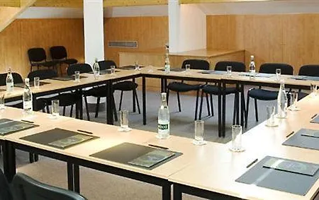 Le De Clairefontaine Hotel