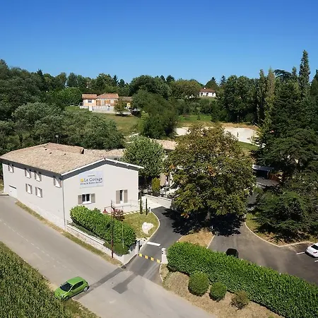 Hotel Le De Clairefontaine